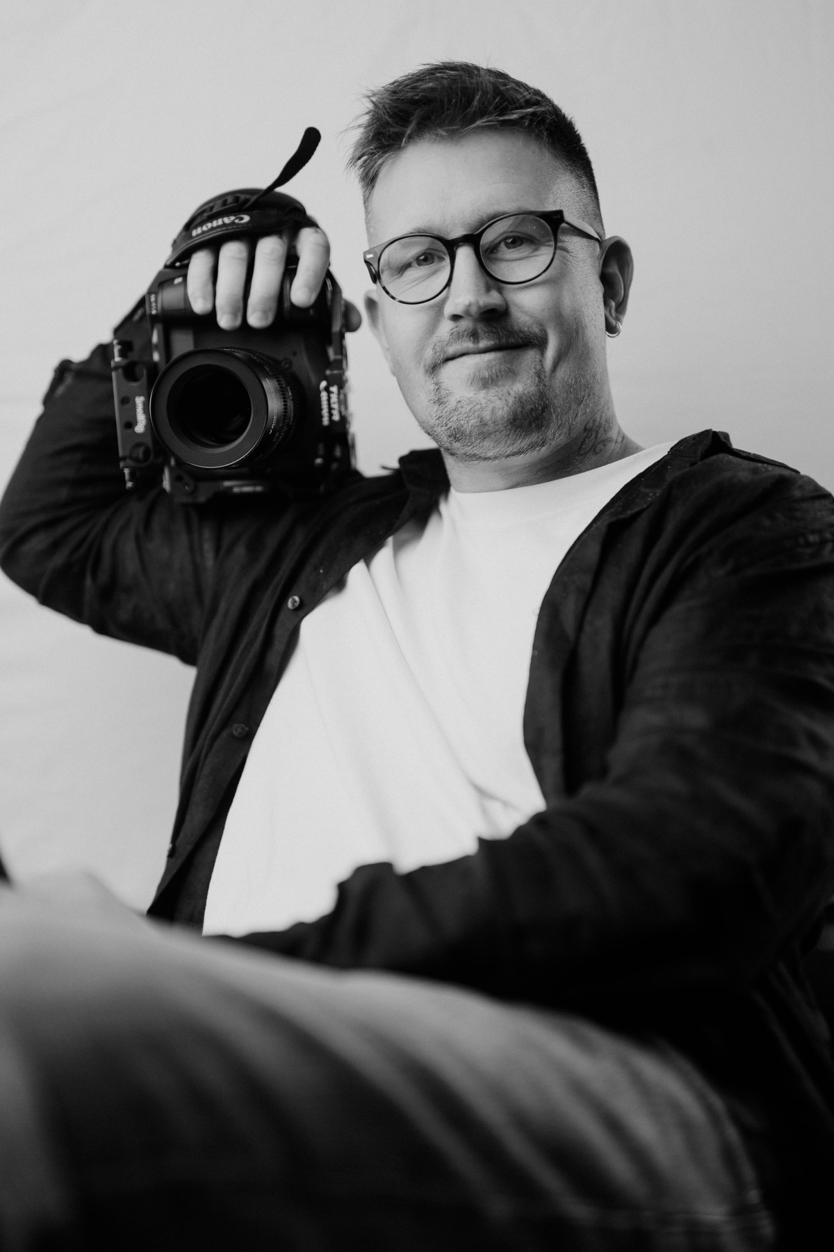 Kristian Gjellan med kamera